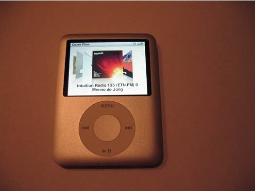 Ipod nano 3 есть ли блютуз