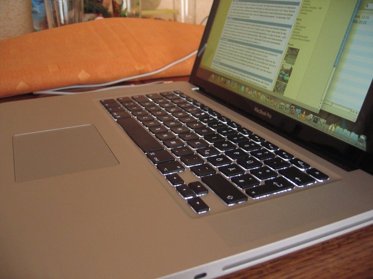 MacBook Pro (2008)