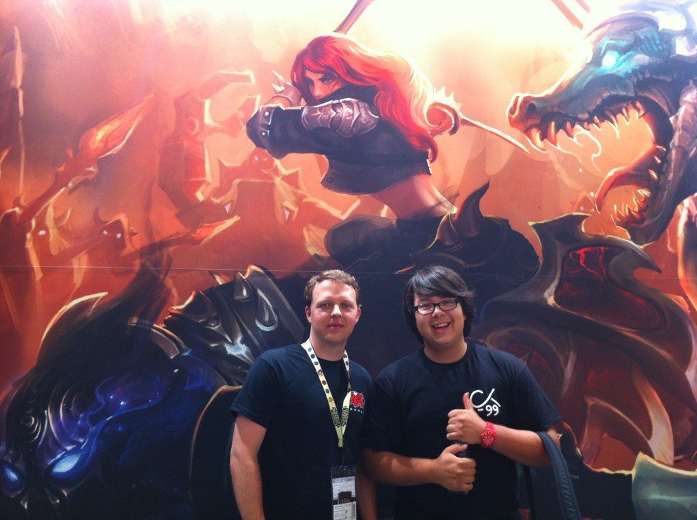 Travis "Volibar" George (links) und Samy Chae (rechts) auf GamesCom 2012