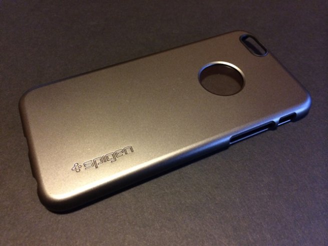 iPhone 6 - Case von Spigen