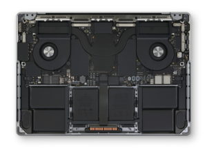 MacBook Pro 16 Zoll auseinander genommen